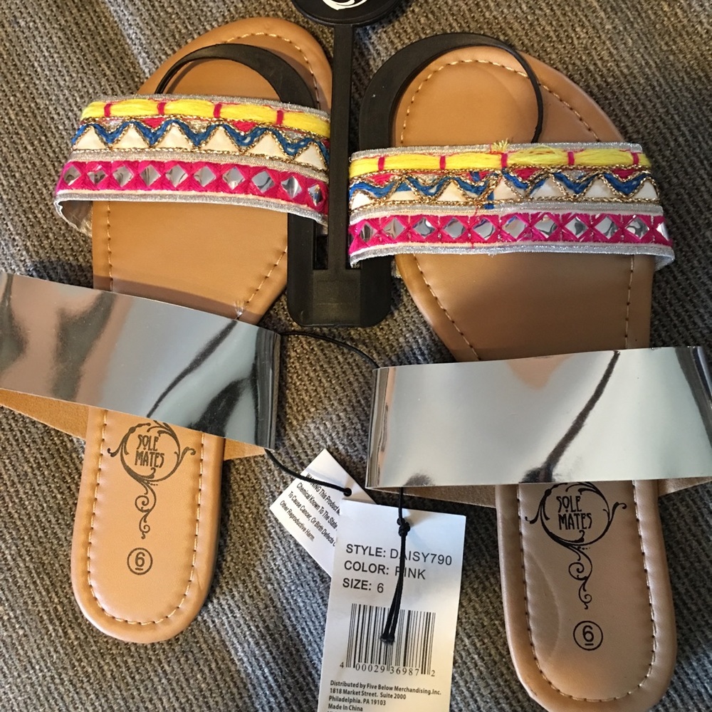 Woman’s Sandals